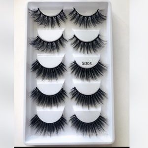 5 pairs of lashes on each box